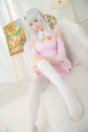 【艾米莉娅cosplay】这颜值已逆天 艾米莉娅气质还原