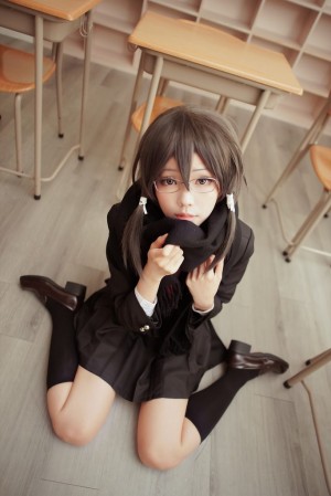 不扛枪更迷人 [刀剑神域]朝田诗乃学生服COSPLAY【36P】